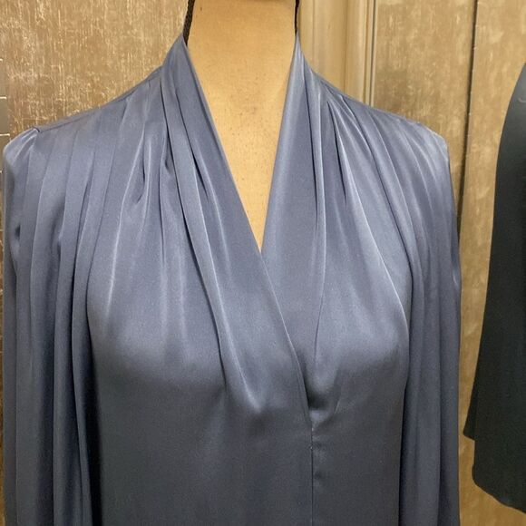 Kobi Halperin Blue Pleated Bib Collar silk  Blouse, XS - Picture 4 of 12